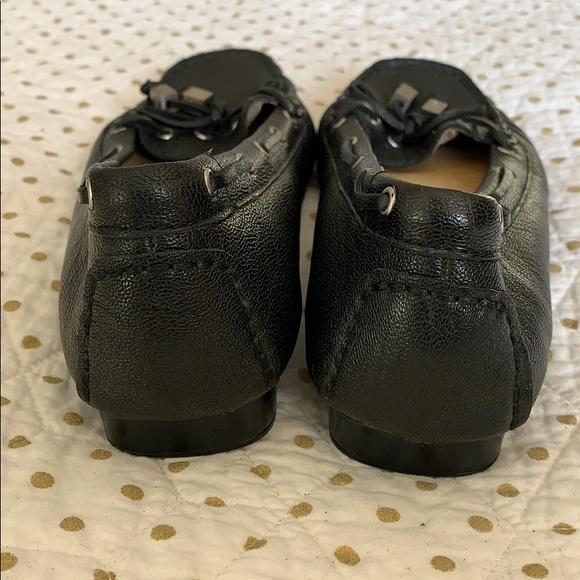 Michael Kors Leather Moccasins Size 7M - Picture 4 of 7
